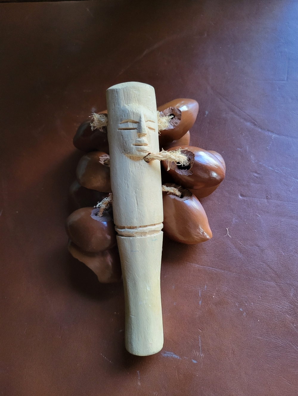 UYOT SEED STICK RATTLE - Picture 2 of 5